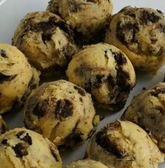 Cookies-N-Cream Raw Cookie Dough